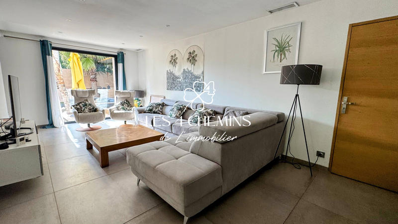 Villa - 200 m² - 7 pièces