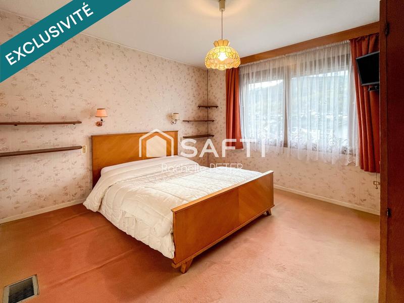 Maison - 203 m² - 6 pièces