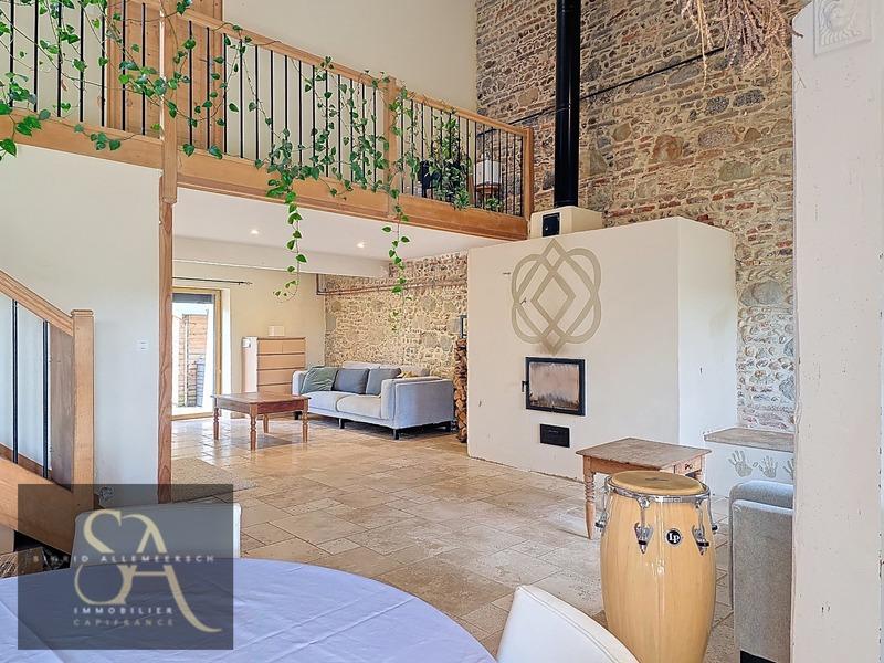 Propriété - 339 m² - 12 pièces