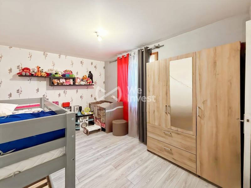 Maison - 142 m² - 6 pièces