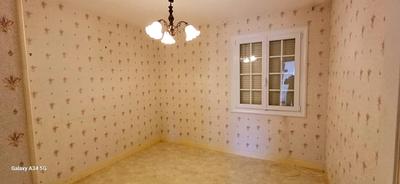 Maison traditionnelle - 99 m² - 4 pièces