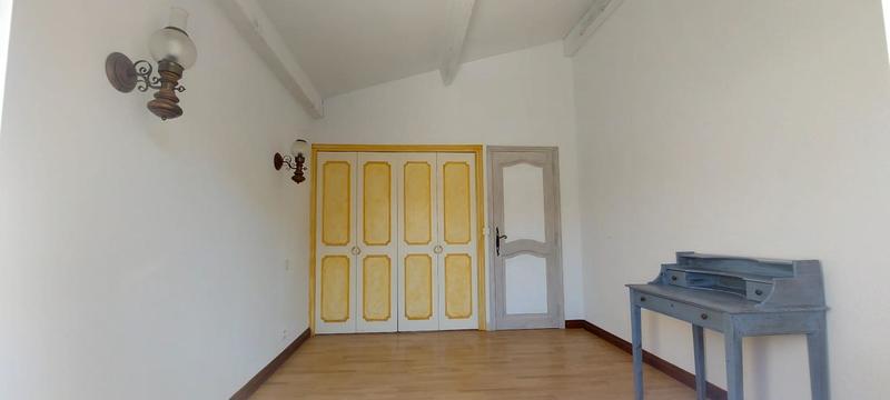 Propriété - 206 m² - 7 pièces