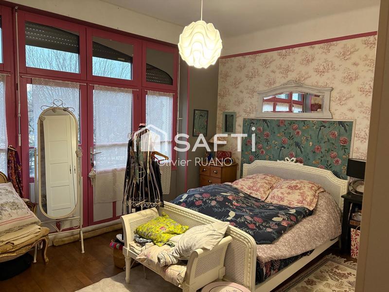 Maison - 165 m² - 6 pièces