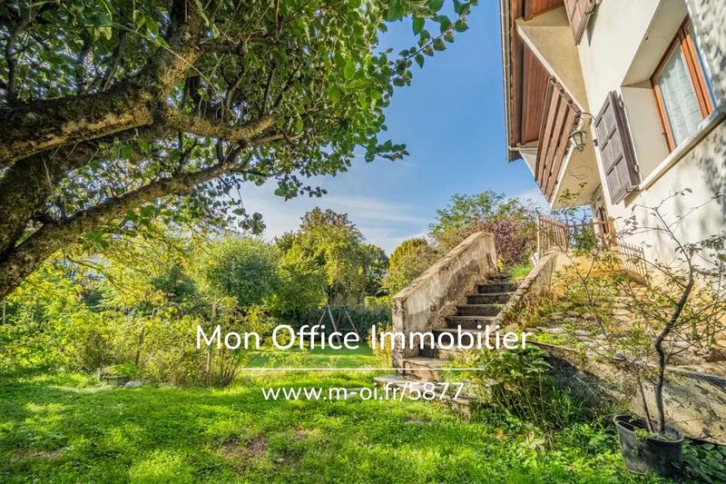 Maison - 172 m² - 7 pièces