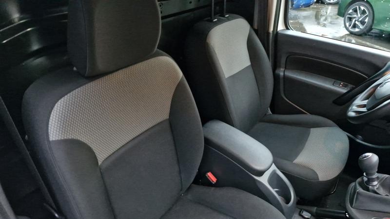 Renault Kangoo Express Blue Dci 95 Grand Confort