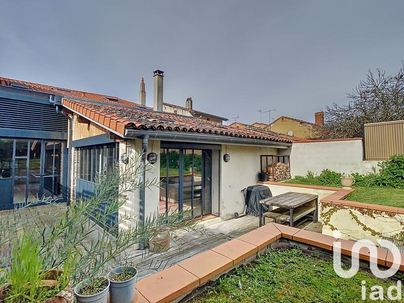 Maison de ville - 244 m² - 8 pièces