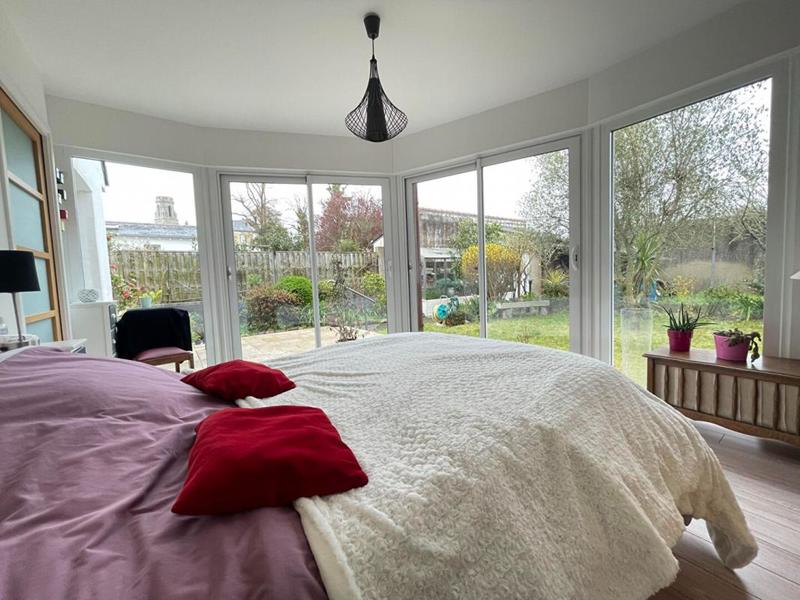 Maison - 172 m² - 8 pièces