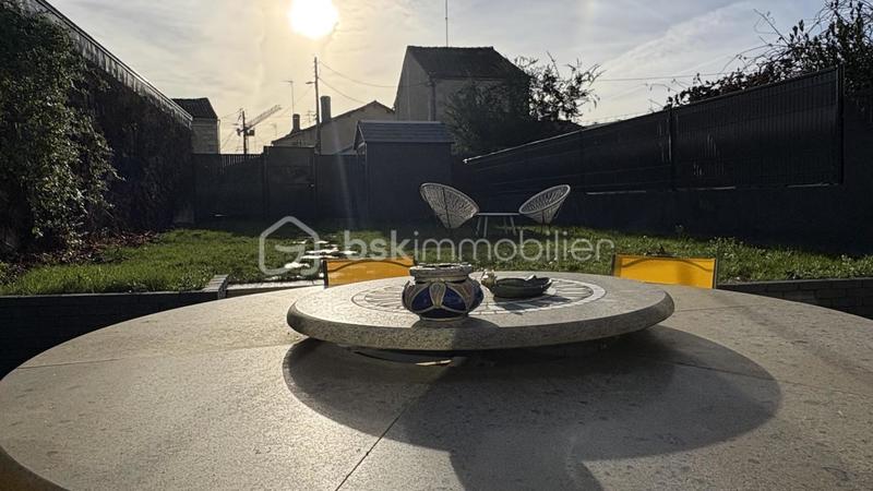 Maison de ville - 146 m² - 6 pièces