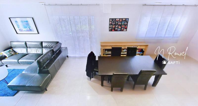 Maison - 140 m² - 5 pièces