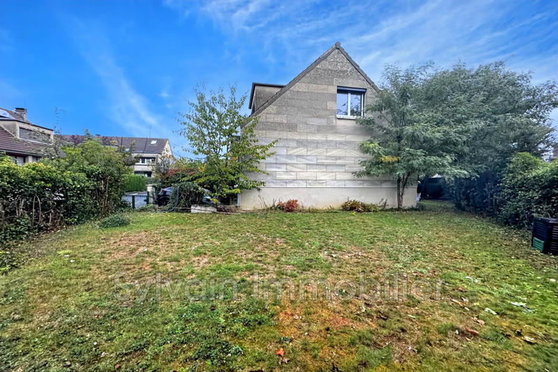 Maison - 116 m² - 6 pièces