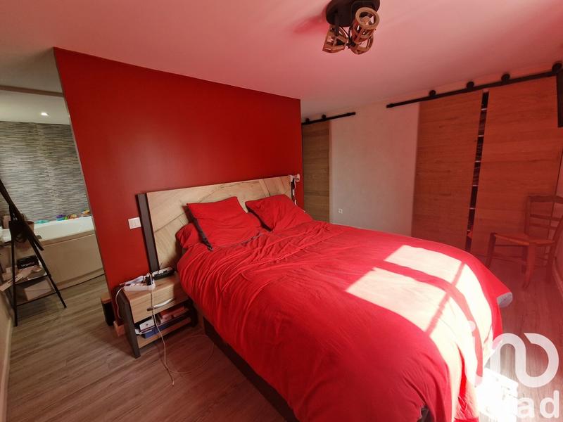 Maison - 298 m² - 11 pièces