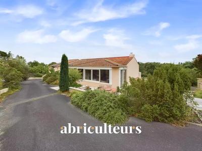 Maison - 150 m² - 6 pièces