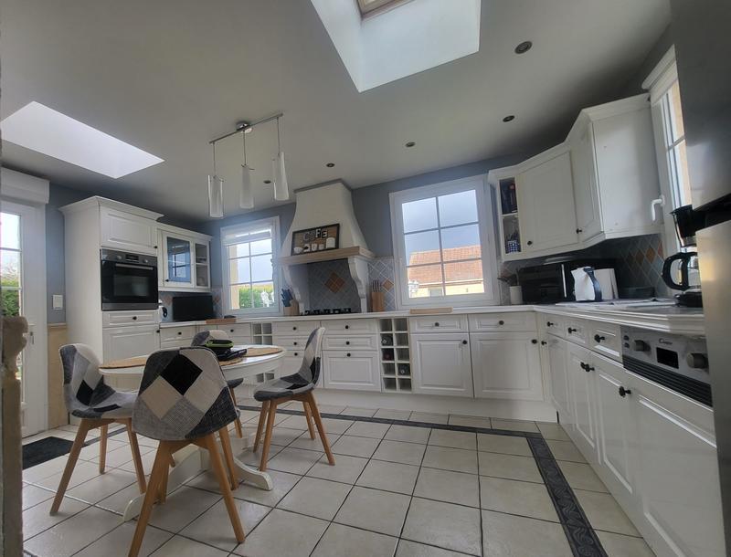 Maison - 92 m² - 4 pièces