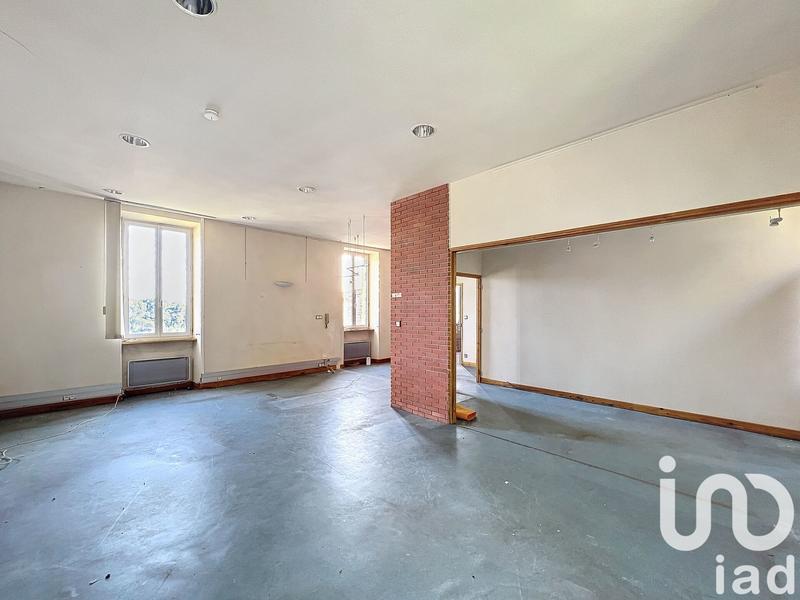 Maison - 210 m² - 5 pièces