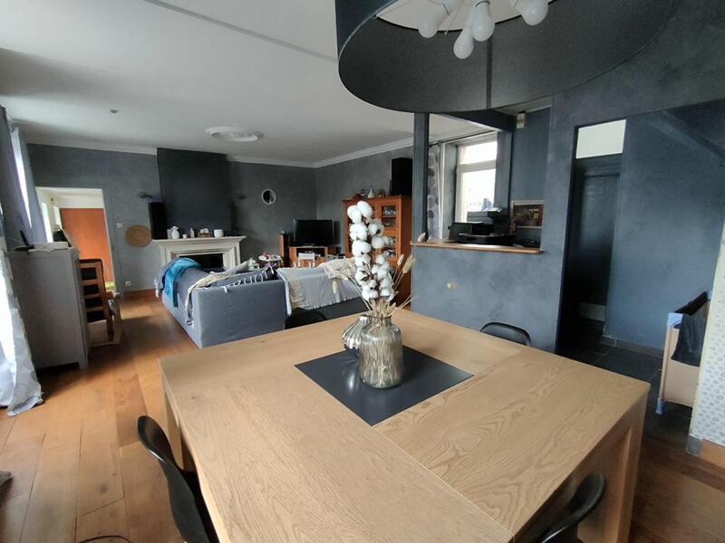 Maison - 183 m² - 7 pièces
