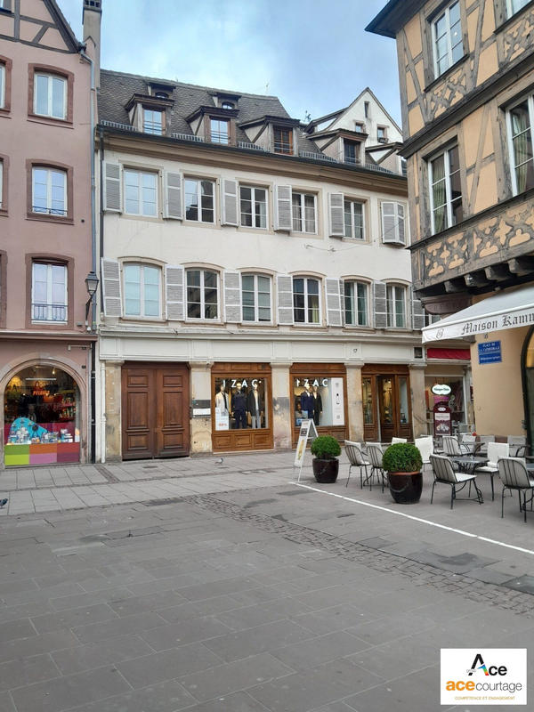 Bureau - 110 m² - 5 pièces