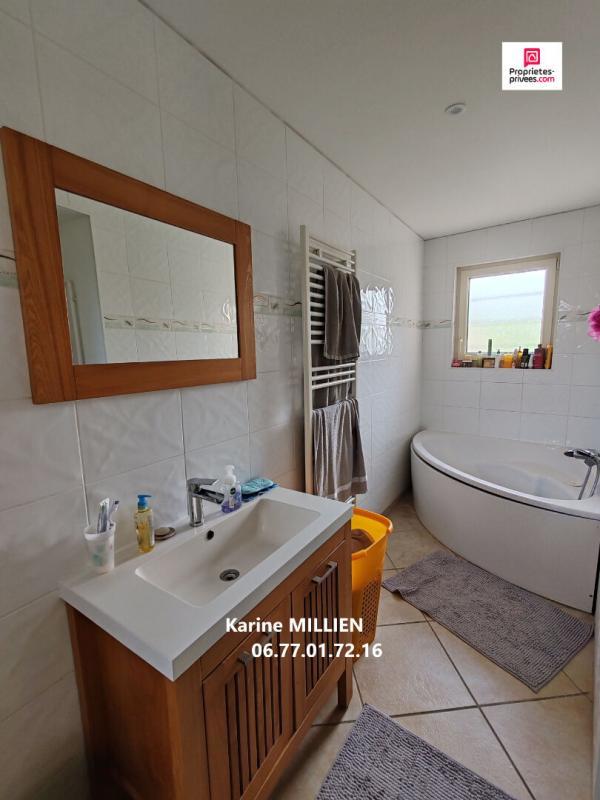 Maison - 325 m² - 10 pièces