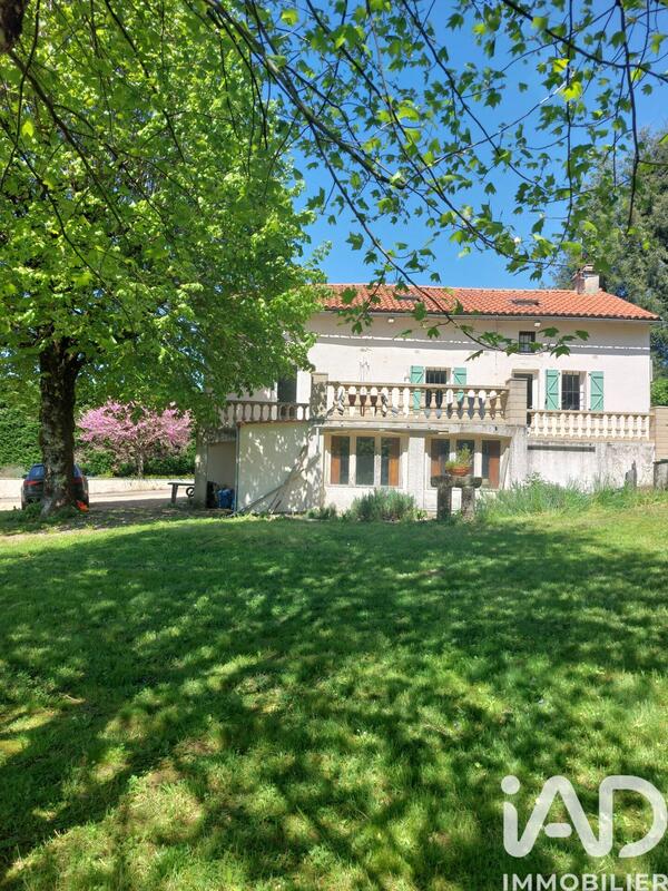 Maison - 142 m² - 5 pièces