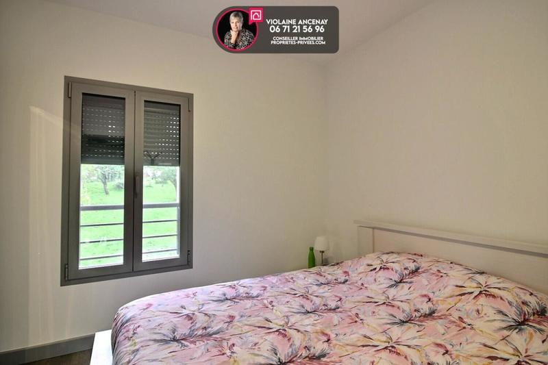 Maison - 340 m² - 13 pièces