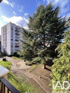 Appartement - 90 m² - 5 pièces