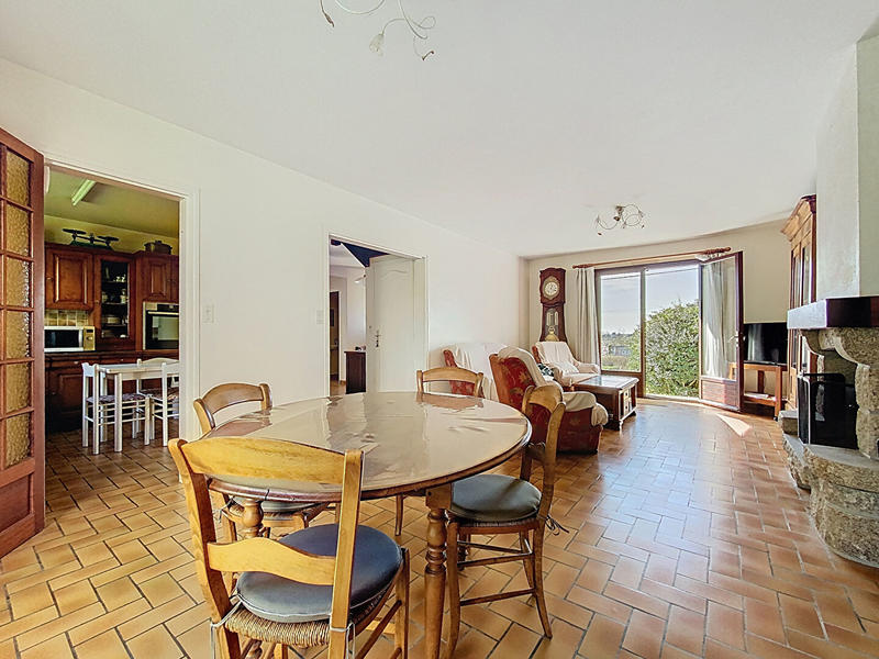 Maison - 127 m² - 5 pièces