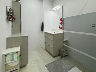 Maison - 171 m² - 7 pièces