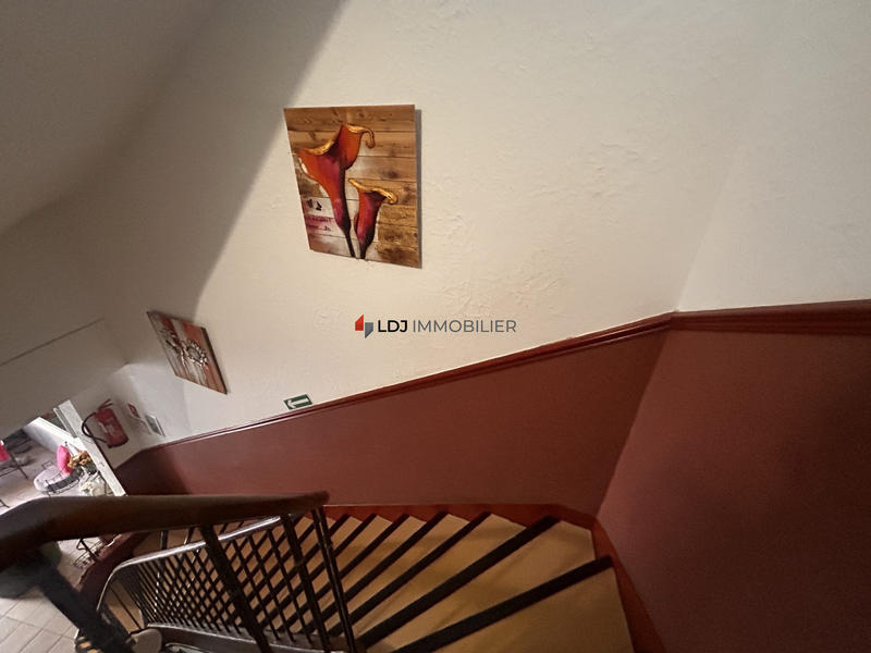 Local commercial - 418 m²