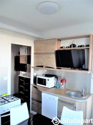 Chambre - 13 m² - 1 pièce