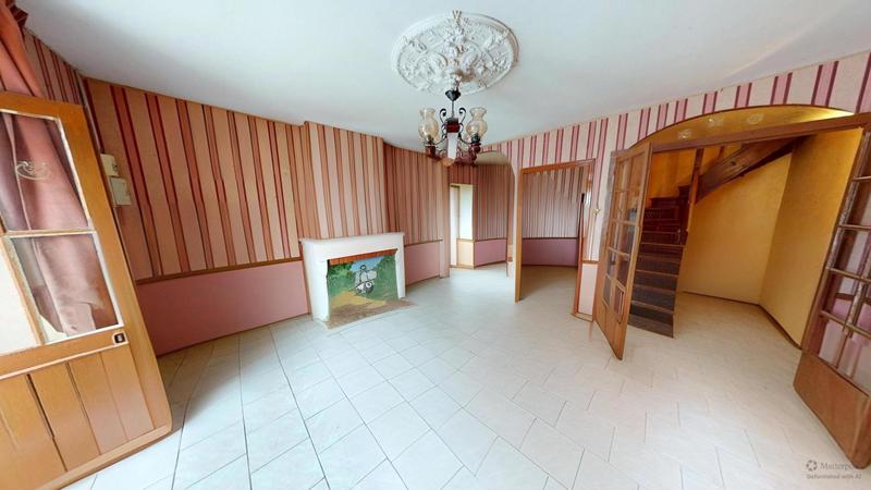 Maison - 180 m² - 9 pièces