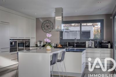 Maison de maîtres - 280 m² - 6 pièces