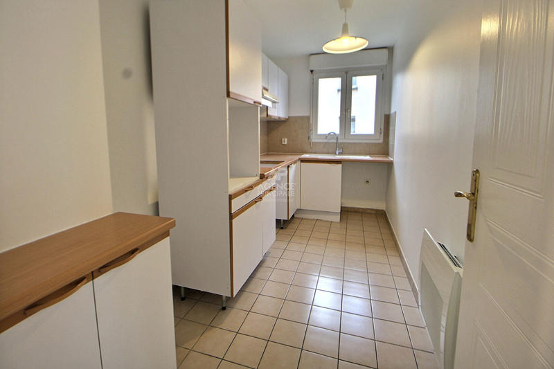 Appartement - 82 m² - 4 pièces