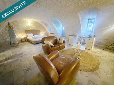 Maison de maîtres - 373 m² - 11 pièces