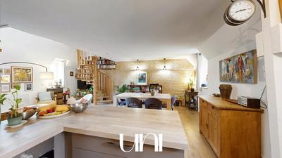 Duplex - 105 m² - 4 pièces