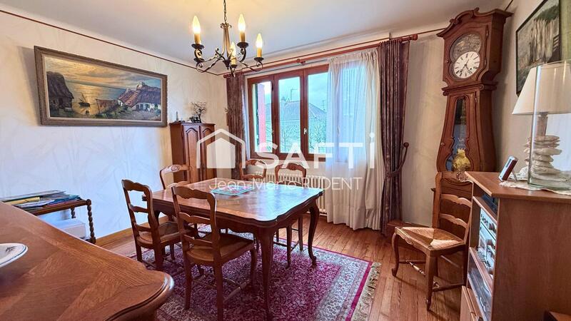 Maison - 120 m² - 6 pièces