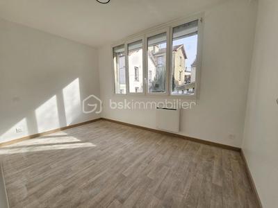 Immeuble - 176 m² - 6 pièces