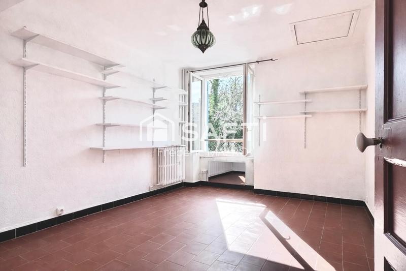 Maison de maîtres - 230 m² - 8 pièces