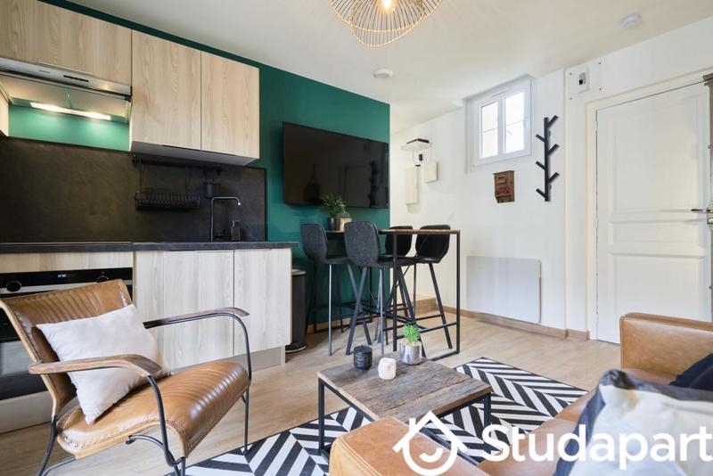 Chambre - 10 m² - 1 pièce