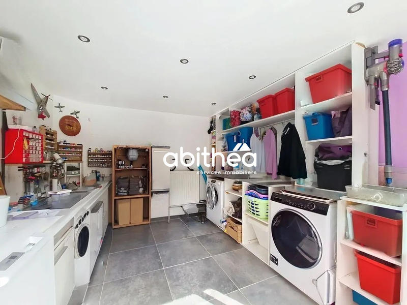 Maison - 162 m² - 6 pièces