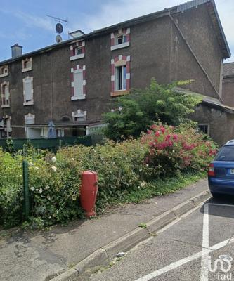 Maison - 90 m² - 6 pièces