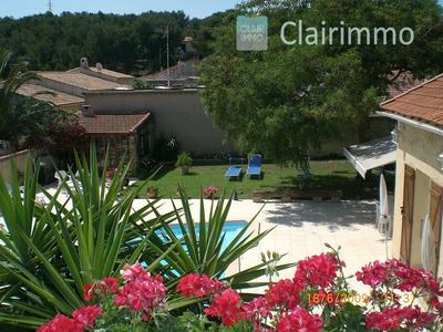 Villa - 160 m² - 8 pièces