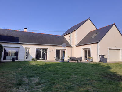 Maison - 170 m² - 6 pièces