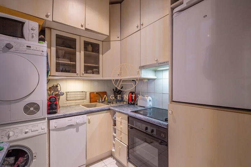 Appartement - 81 m² - 3 pièces