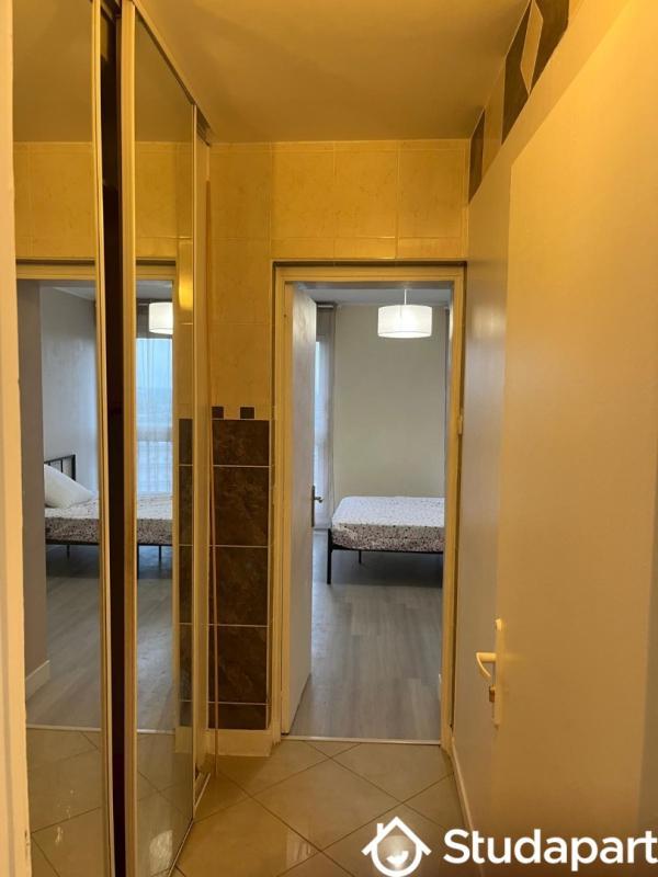 Chambre - 18 m² - 1 pièce