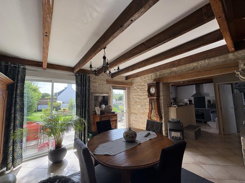 Maison - 140 m² - 6 pièces