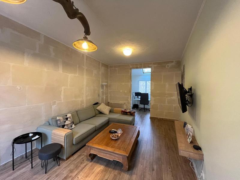 Maison ancienne - 100 m² - 6 pièces