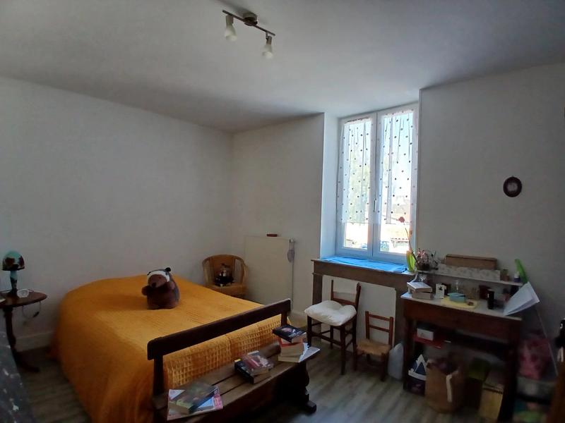 Maison - 141 m² - 7 pièces