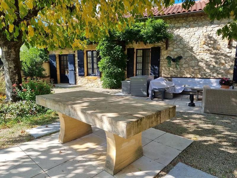 Maison - 226 m² - 6 pièces