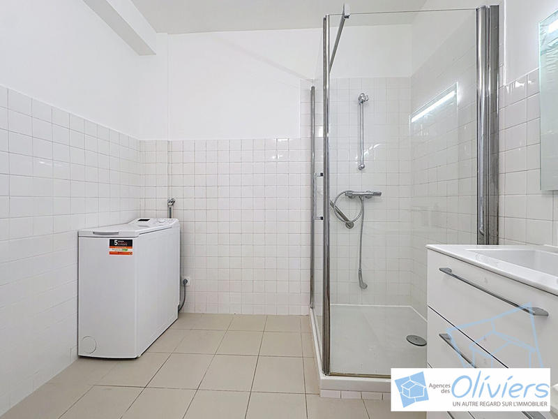 Appartement - 67 m² - 2 pièces