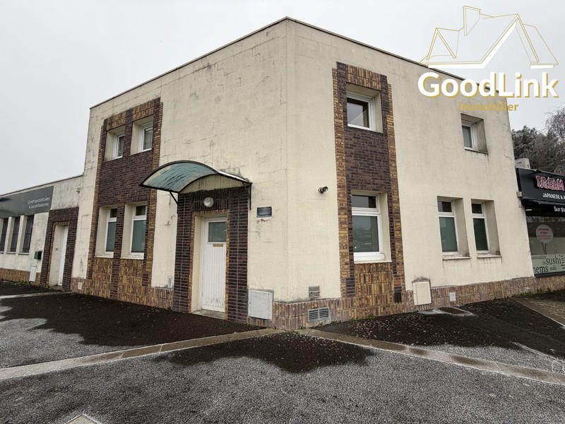 Local d'activités - 142 m²