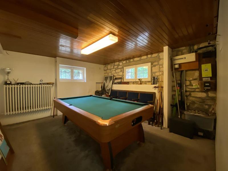 Maison ancienne - 202 m² - 8 pièces